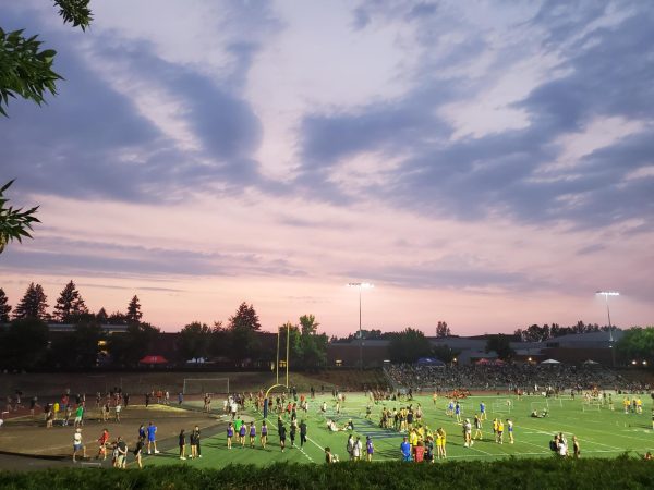 Sunset at Night Meet, hosted at Wilsonville HS on Aug. 25, 2023. This meet, with over 2000 participants, was the most fun running event Ive ran at, even now.
